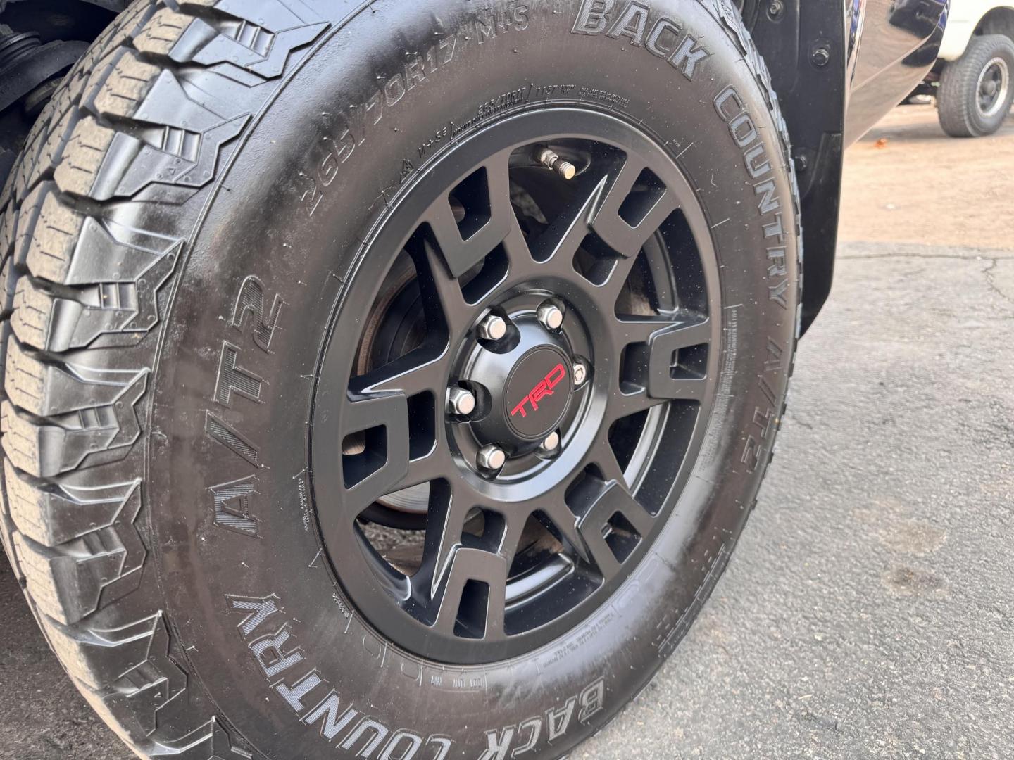 2015 Black /No Color Toyota 4Runner (JTEBU5JR5F5) with an V6, 4.0 Liter engine, Auto, 5-Spd SeqShft transmission, located at 607 W Columbia Drive, Kennewick, WA, 99336, (509) 987-1069, 46.216743, -119.126404 - Photo#12