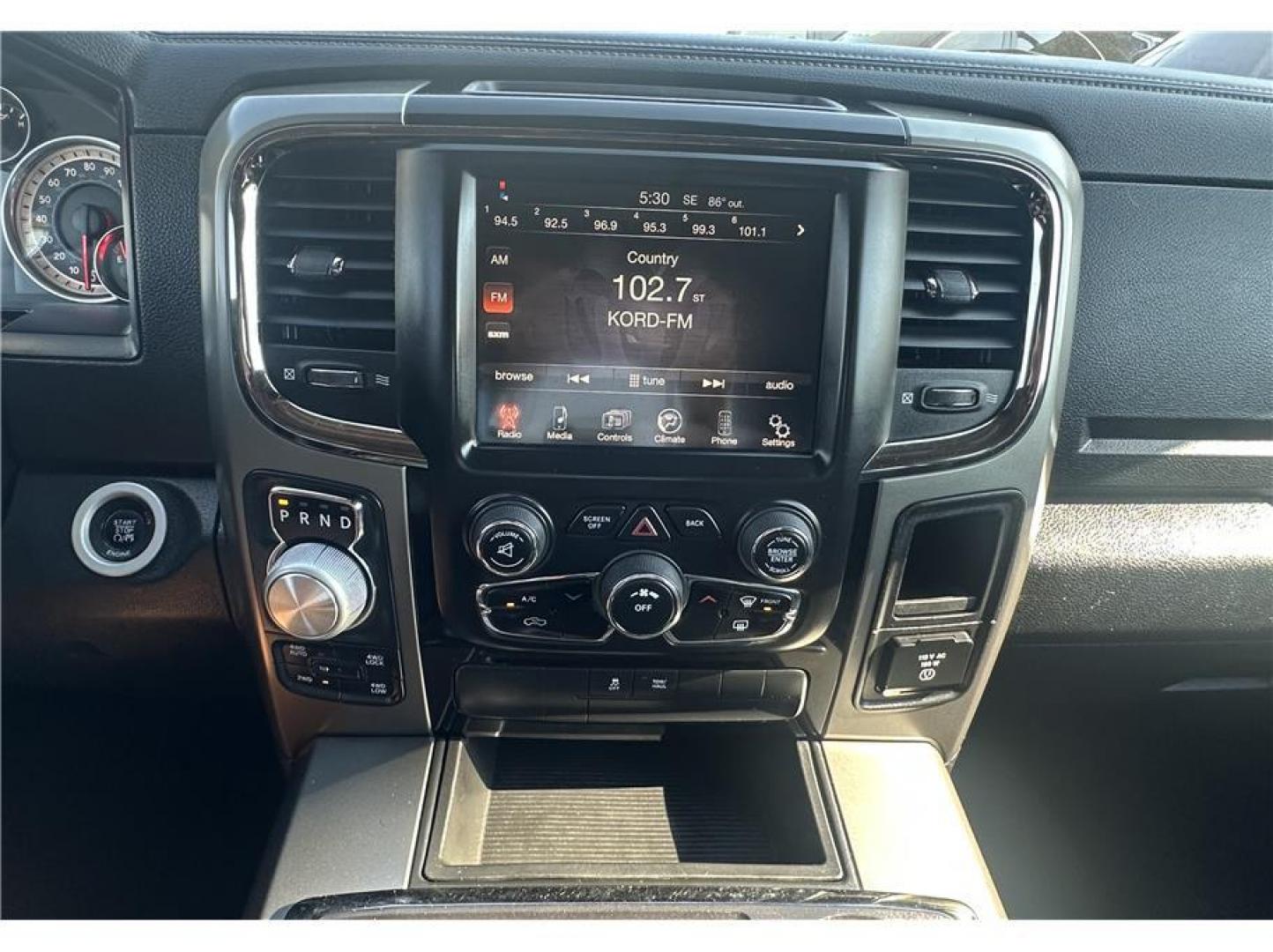2014 Gray /No Color Ram 1500 Quad Cab (1C6RR7HT9ES) with an V8, HEMI, 5.7 Liter engine, Automatic, 8-Spd transmission, located at 607 W Columbia Drive, Kennewick, WA, 99336, (509) 987-1069, 46.216743, -119.126404 - Photo#13