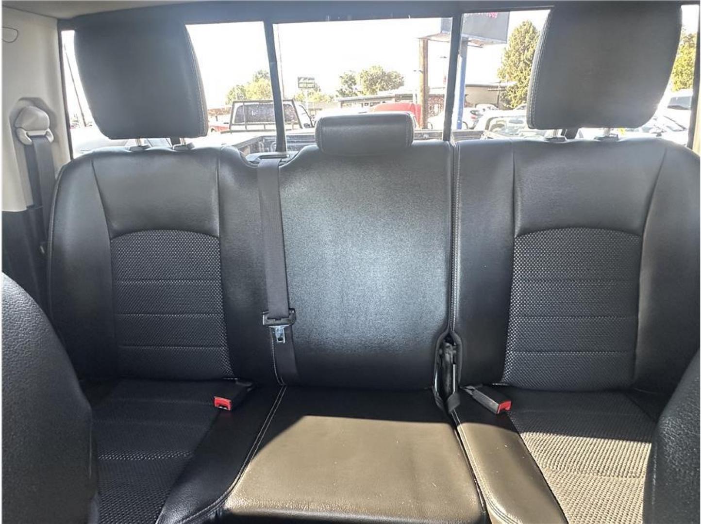 2014 Gray /No Color Ram 1500 Quad Cab (1C6RR7HT9ES) with an V8, HEMI, 5.7 Liter engine, Automatic, 8-Spd transmission, located at 607 W Columbia Drive, Kennewick, WA, 99336, (509) 987-1069, 46.216743, -119.126404 - Photo#21