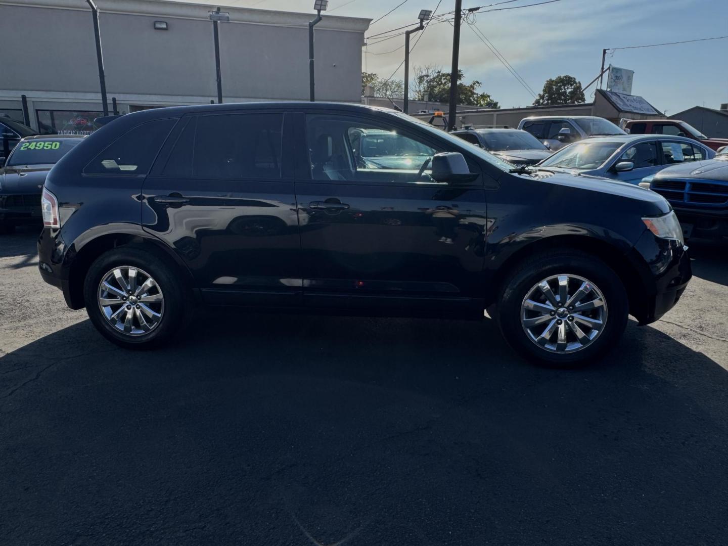 2008 Black /No Color Ford Edge (2FMDK38C48B) with an V6, 3.5 Liter engine, Automatic, 6-Spd w/Overdrive transmission, located at 607 W Columbia Drive, Kennewick, WA, 99336, (509) 987-1069, 46.216743, -119.126404 - Photo#6