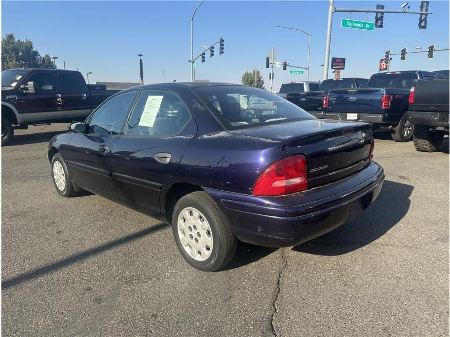 1999 Purple /No Color Dodge Neon (3B3ES47C6XT) with an 4-Cyl, 2.0 Liter engine, Manual, 5-Spd transmission, located at 607 W Columbia Drive, Kennewick, WA, 99336, (509) 987-1069, 46.216743, -119.126404 - Photo#7