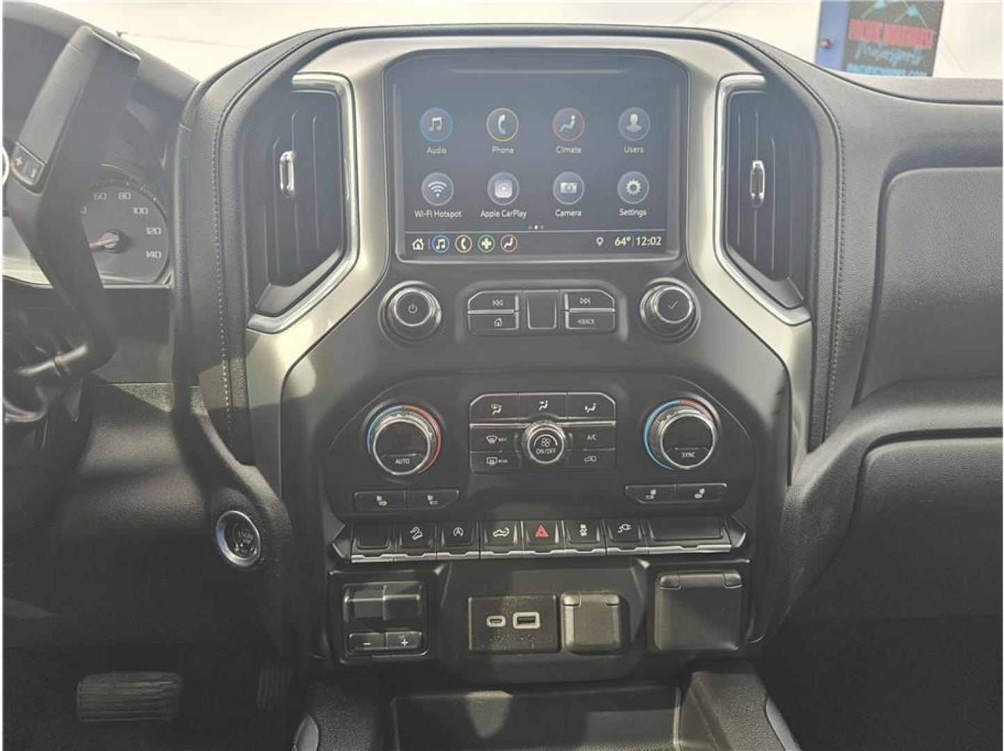 2019 Blue /No Color Chevrolet Silverado 1500 Crew Cab (1GCUYEEDXKZ) with an V8, EcoTec3, DFM, 5.3 Liter engine, Automatic, 8-Spd w/Overdrive transmission, located at 607 W Columbia Drive, Kennewick, WA, 99336, (509) 987-1069, 46.216743, -119.126404 - Photo#11