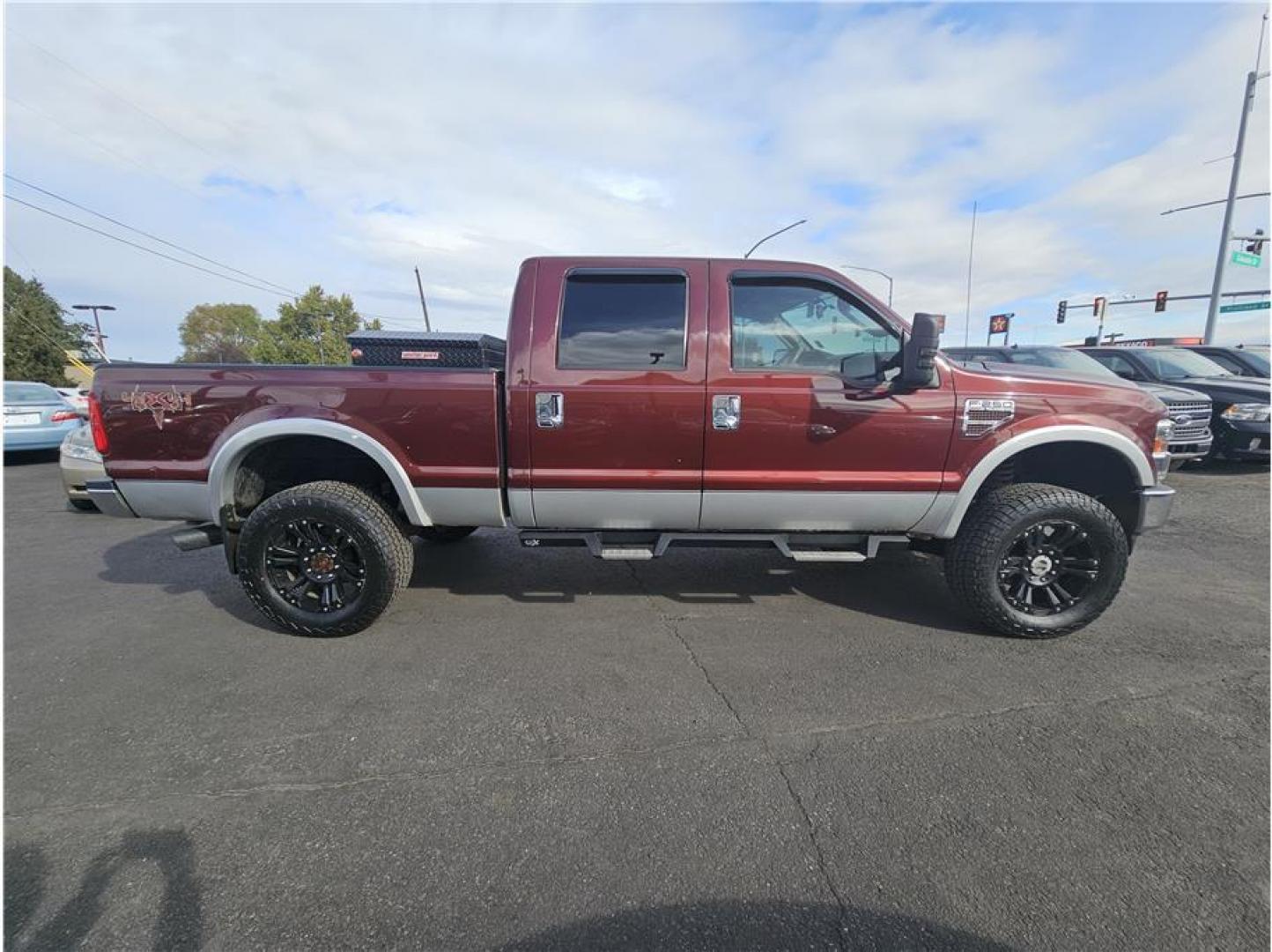 2010 Burgundy /No Color Ford F250 Super Duty Crew Cab (1FTSW2BR0AE) with an V8, Turbo Dsl 6.4L engine, Automatic, 5-Spd w/Overdrive transmission, located at 607 W Columbia Drive, Kennewick, WA, 99336, (509) 987-1069, 46.216743, -119.126404 - Photo#2