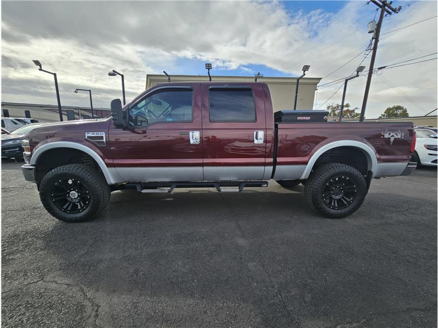 2010 Burgundy /No Color Ford F250 Super Duty Crew Cab (1FTSW2BR0AE) with an V8, Turbo Dsl 6.4L engine, Automatic, 5-Spd w/Overdrive transmission, located at 607 W Columbia Drive, Kennewick, WA, 99336, (509) 987-1069, 46.216743, -119.126404 - Photo#5