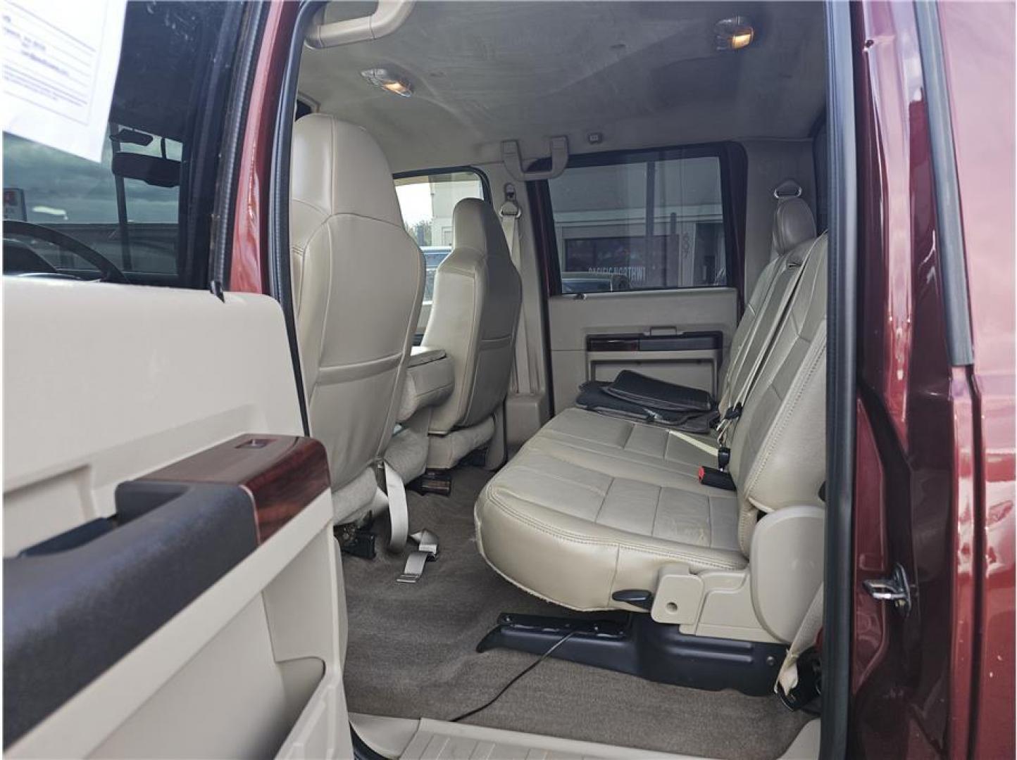 2010 Burgundy /No Color Ford F250 Super Duty Crew Cab (1FTSW2BR0AE) with an V8, Turbo Dsl 6.4L engine, Automatic, 5-Spd w/Overdrive transmission, located at 607 W Columbia Drive, Kennewick, WA, 99336, (509) 987-1069, 46.216743, -119.126404 - Photo#19