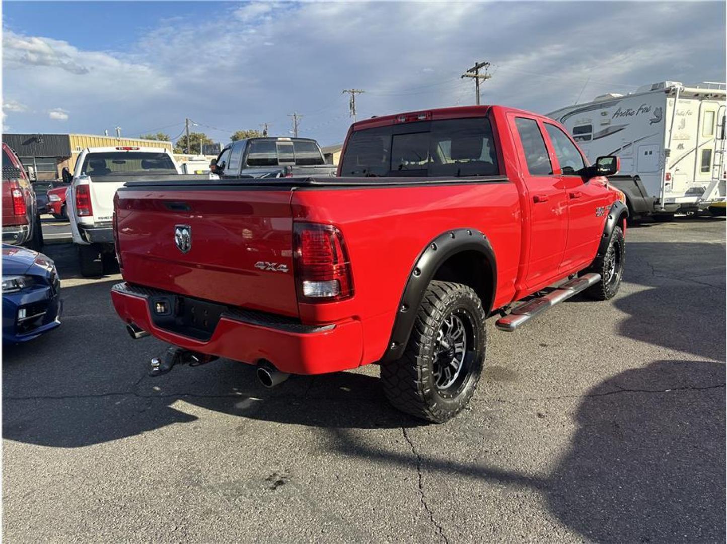 2013 Red /No Color Ram 1500 Quad Cab (1C6RR7HT7DS) with an V8, HEMI, 5.7 Liter engine, Automatic, 8-Spd transmission, located at 607 W Columbia Drive, Kennewick, WA, 99336, (509) 987-1069, 46.216743, -119.126404 - Photo#5