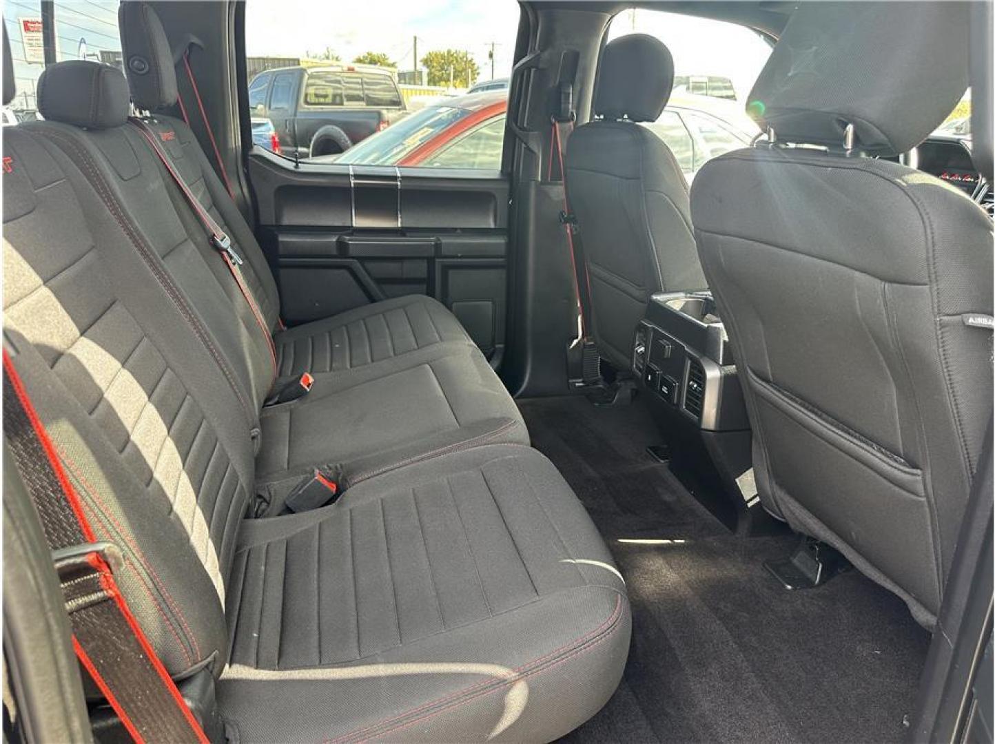 2018 Black /No Color Ford F150 SuperCrew Cab (1FTEW1EG2JF) with an V6, EcoBoost, TT, 3.5L engine, Auto, 10-Spd Spt Mode transmission, located at 607 W Columbia Drive, Kennewick, WA, 99336, (509) 987-1069, 46.216743, -119.126404 - Photo#16