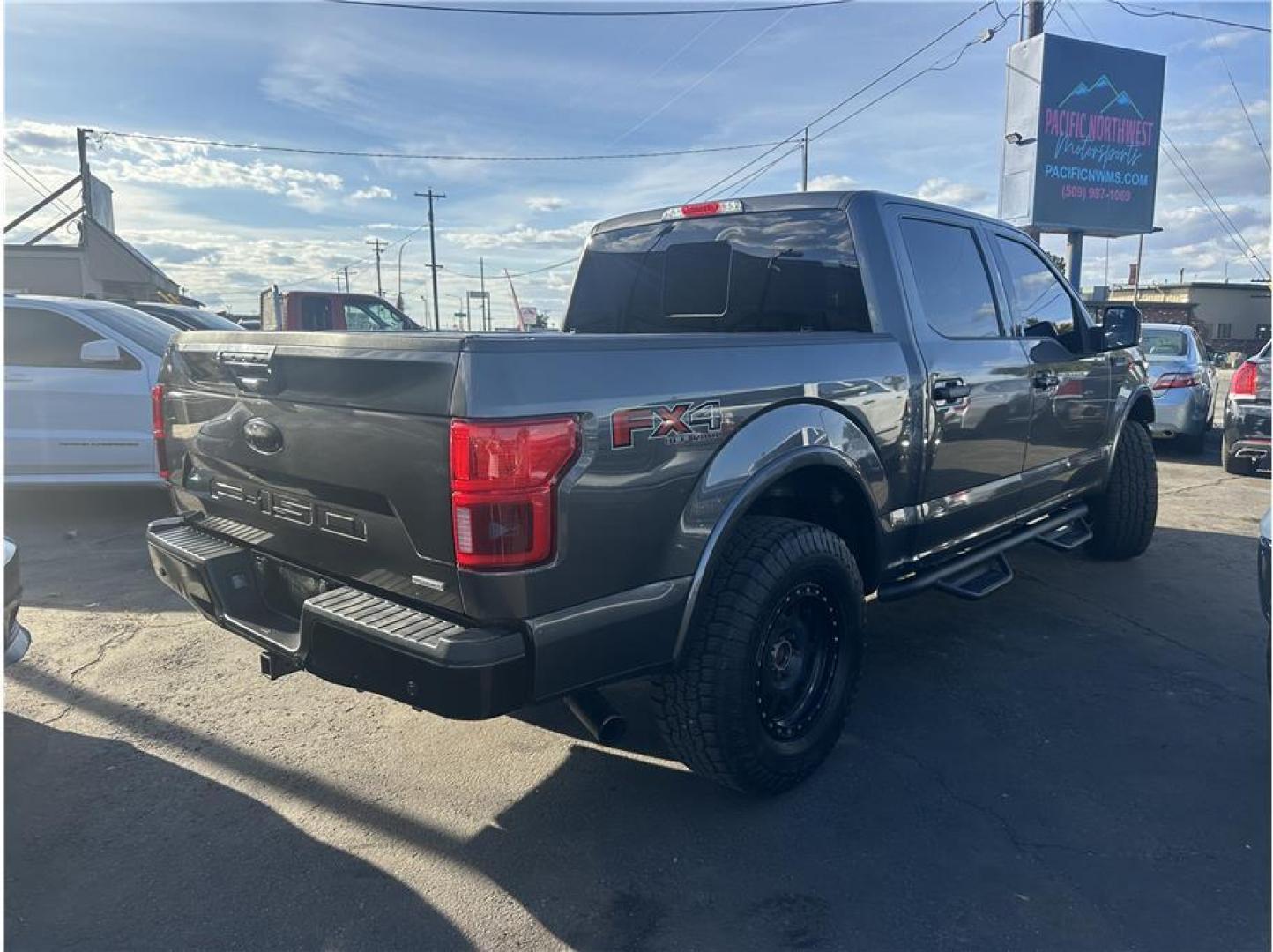 2018 Gray /No Color Ford F150 SuperCrew Cab (1FTEW1EG2JK) with an V6, EcoBoost, 3.5T engine, Auto, 10-Spd Spt Mode transmission, located at 607 W Columbia Drive, Kennewick, WA, 99336, (509) 987-1069, 46.216743, -119.126404 - Photo#3