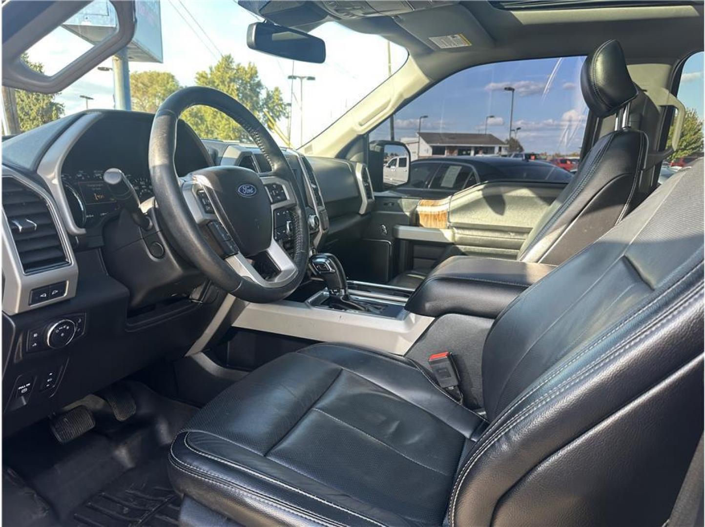 2018 Gray /No Color Ford F150 SuperCrew Cab (1FTEW1EG2JK) with an V6, EcoBoost, 3.5T engine, Auto, 10-Spd Spt Mode transmission, located at 607 W Columbia Drive, Kennewick, WA, 99336, (509) 987-1069, 46.216743, -119.126404 - Photo#9