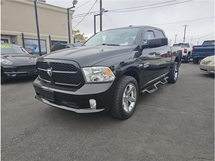 photo of 2017 Ram 1500 Crew Cab 