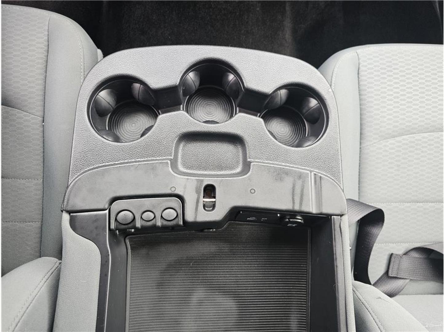 2017 Black /No Color Ram 1500 Crew Cab (3C6RR6KT8HG) with an V8, HEMI, 5.7 Liter engine, Automatic, 8-Spd transmission, located at 607 W Columbia Drive, Kennewick, WA, 99336, (509) 987-1069, 46.216743, -119.126404 - Photo#18