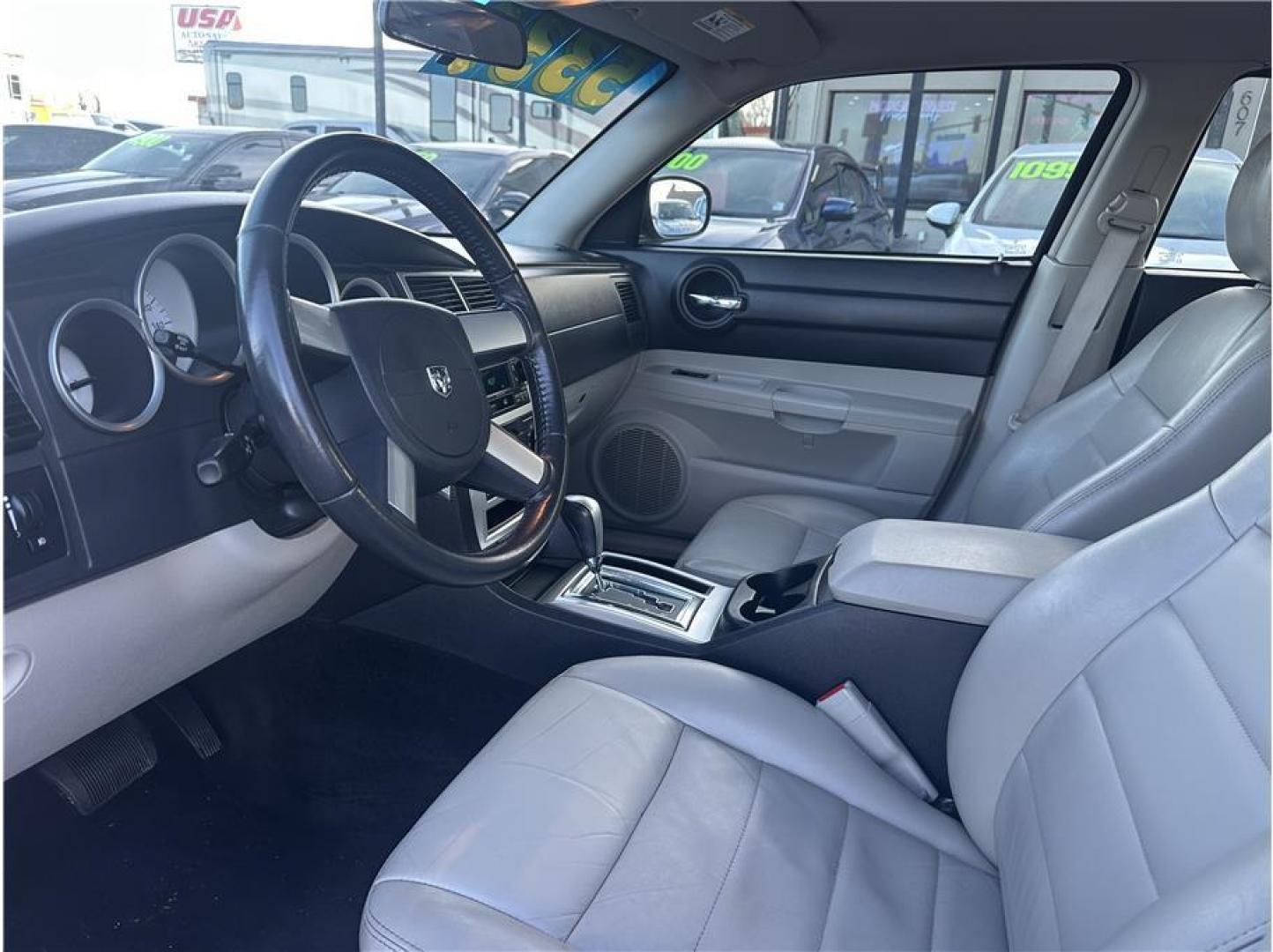 2007 Gray /No Color Dodge Charger (2B3KA53H47H) with an V8, HEMI, 5.7 Liter engine, Automatic transmission, located at 607 W Columbia Drive, Kennewick, WA, 99336, (509) 987-1069, 46.216743, -119.126404 - Photo#11