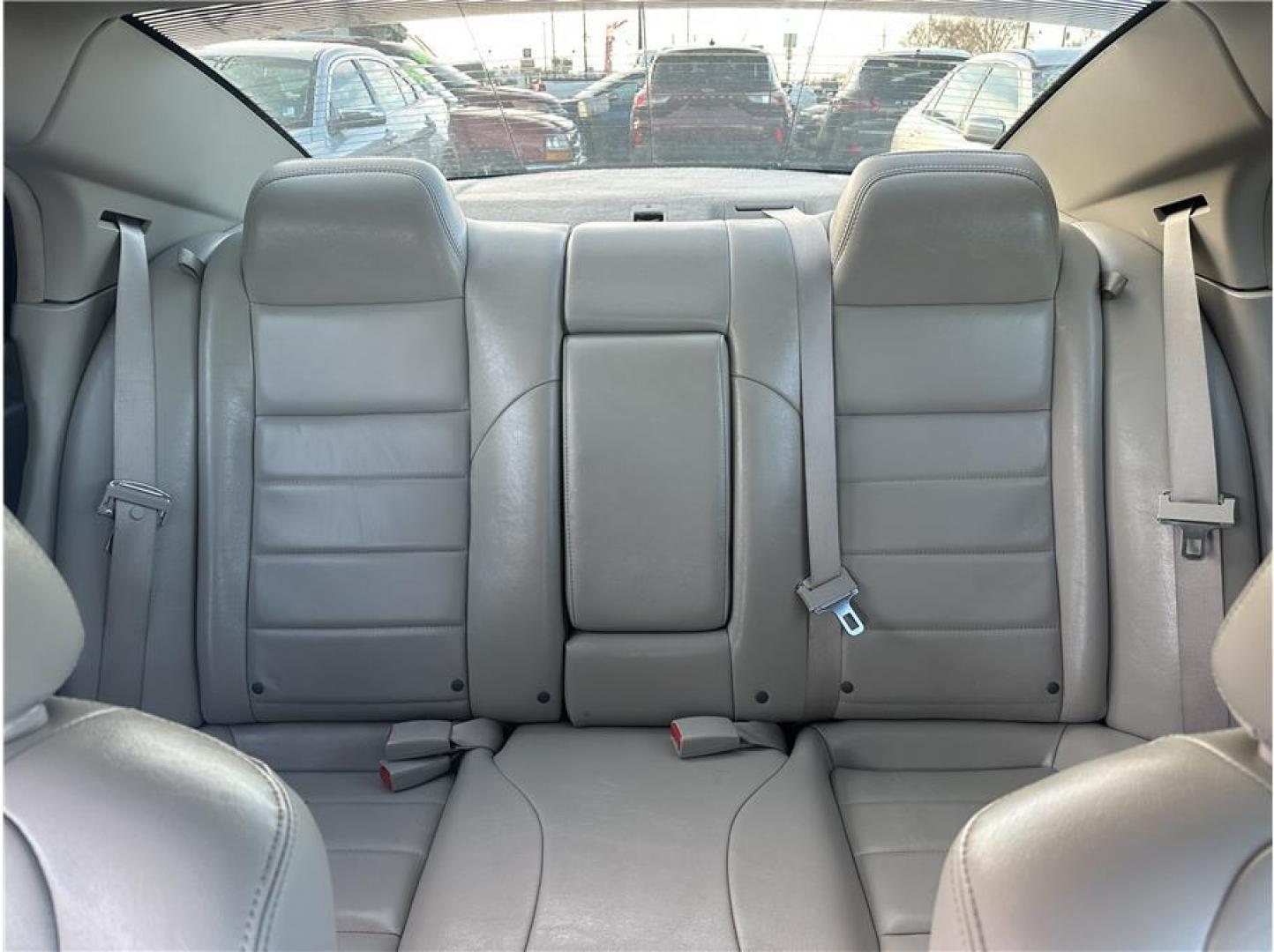 2007 Gray /No Color Dodge Charger (2B3KA53H47H) with an V8, HEMI, 5.7 Liter engine, Automatic transmission, located at 607 W Columbia Drive, Kennewick, WA, 99336, (509) 987-1069, 46.216743, -119.126404 - Photo#15