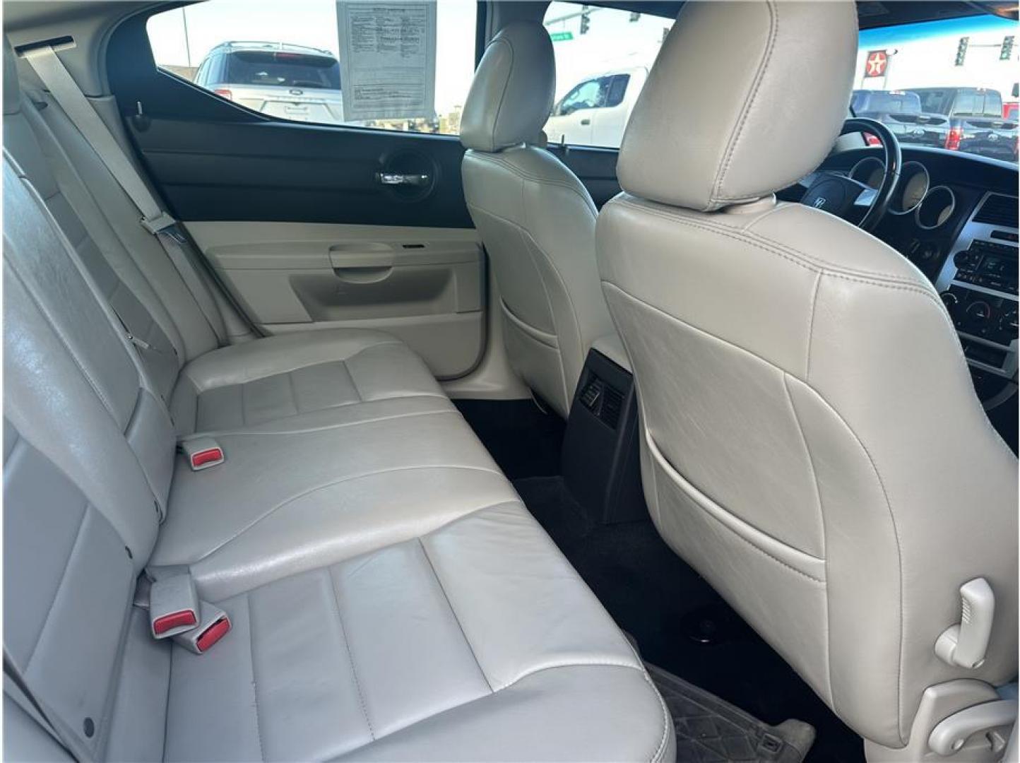 2007 Gray /No Color Dodge Charger (2B3KA53H47H) with an V8, HEMI, 5.7 Liter engine, Automatic transmission, located at 607 W Columbia Drive, Kennewick, WA, 99336, (509) 987-1069, 46.216743, -119.126404 - Photo#16