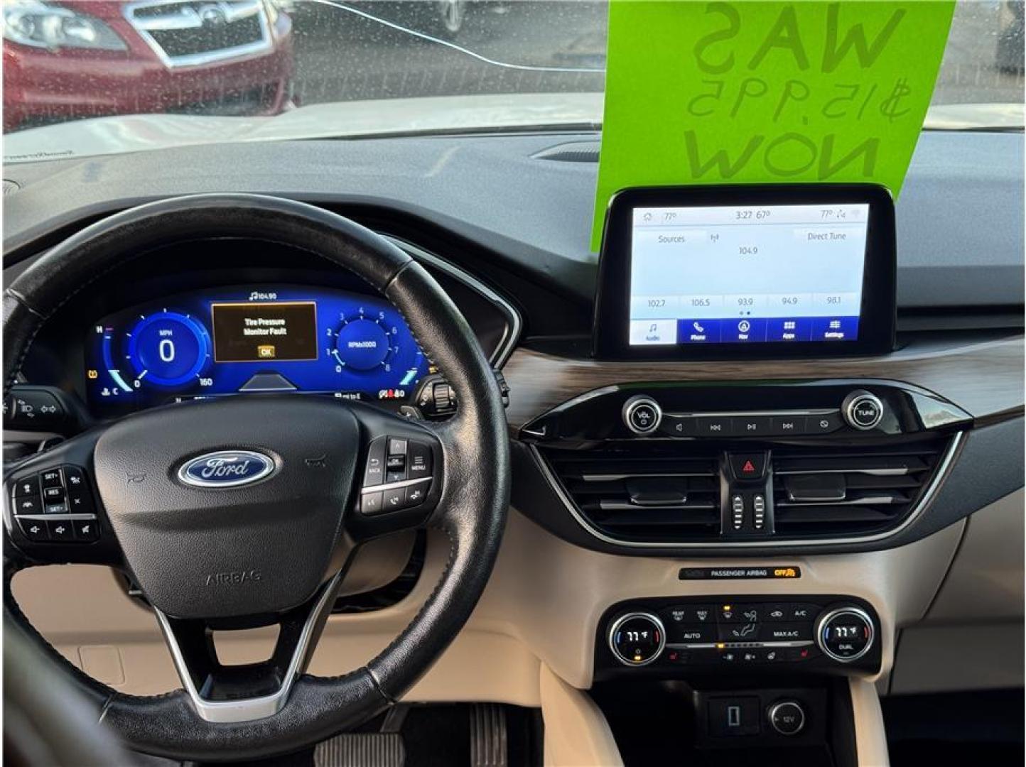 2020 White /No Color Ford Escape (1FMCU9J95LU) with an 4-Cyl, EcoBoost, Turbo, 2.0 Liter engine, Automatic, 8-Spd transmission, located at 607 W Columbia Drive, Kennewick, WA, 99336, (509) 987-1069, 46.216743, -119.126404 - Photo#11