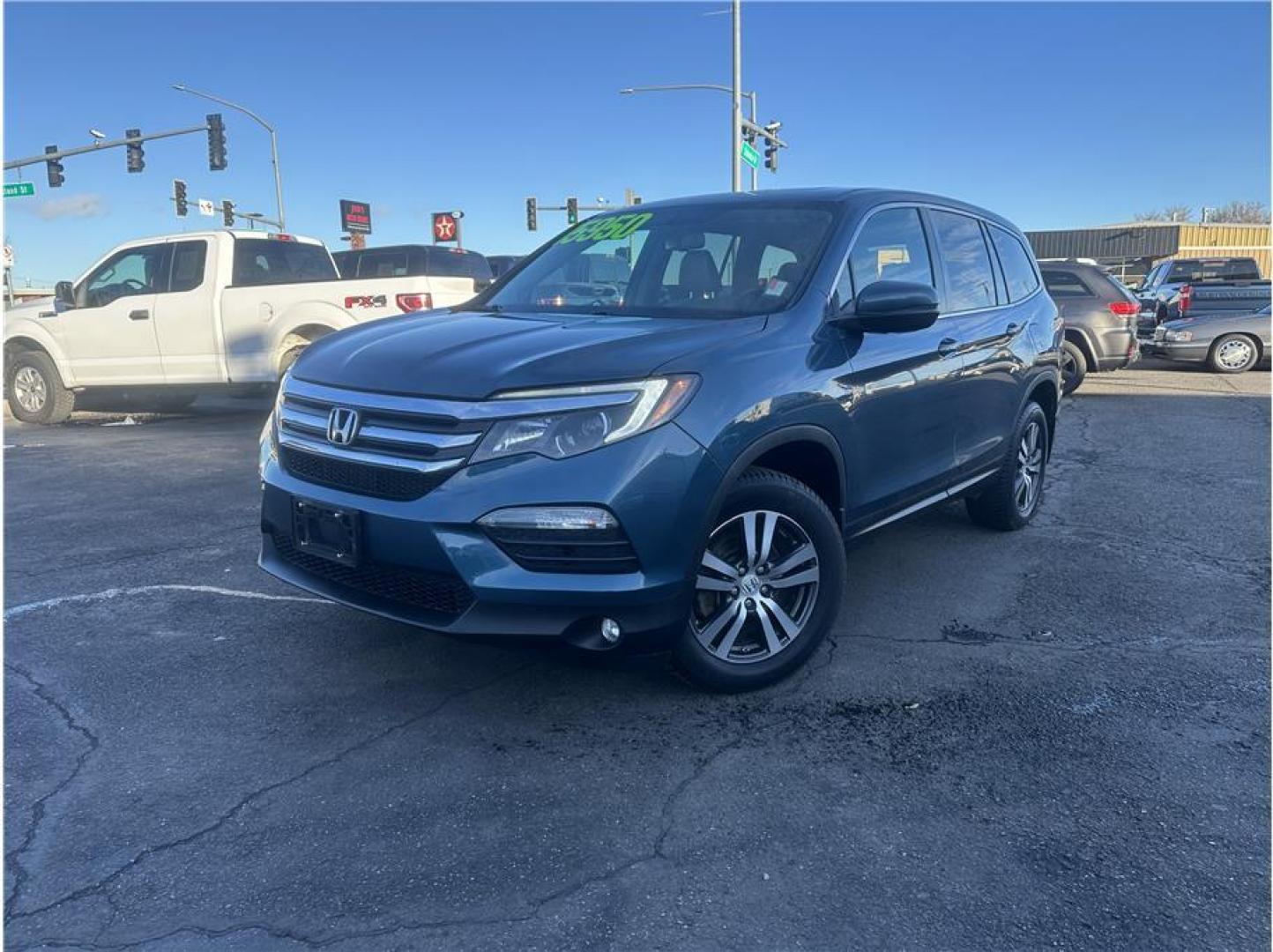 2017 Honda Pilot EX-L's photo
