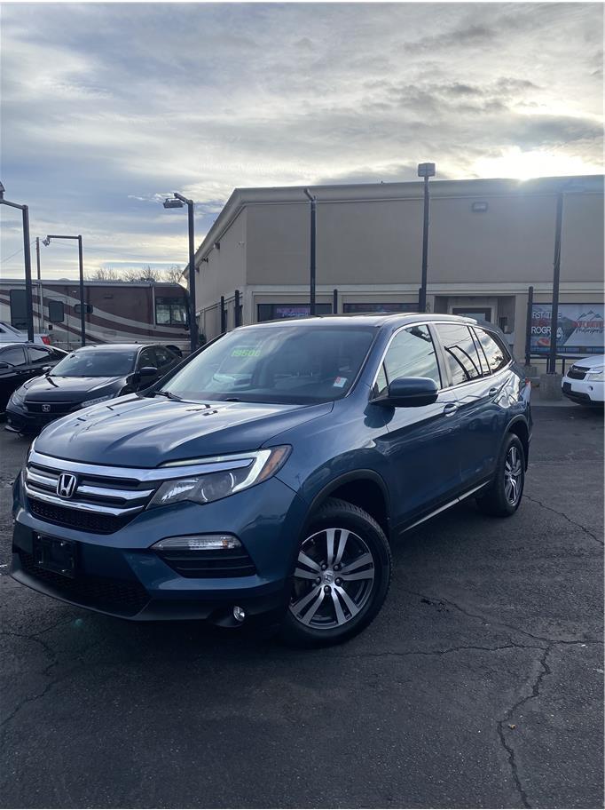 photo of 2017 Honda Pilot 