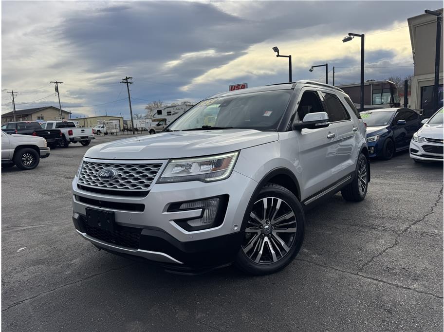 photo of 2017 Ford Explorer 