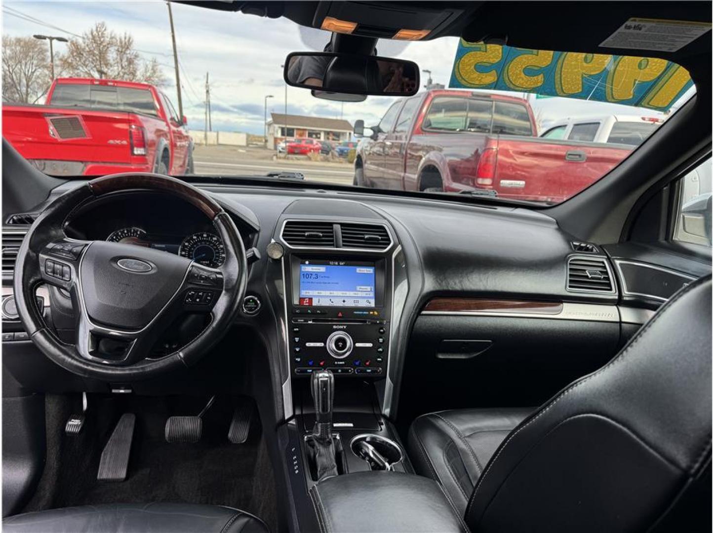 2017 Silver /No Color Ford Explorer (1FM5K8HT0HG) with an V6, EcoBoost, TT, 3.5L engine, Auto, 6-Spd SelectShift transmission, located at 607 W Columbia Drive, Kennewick, WA, 99336, (509) 987-1069, 46.216743, -119.126404 - Photo#14