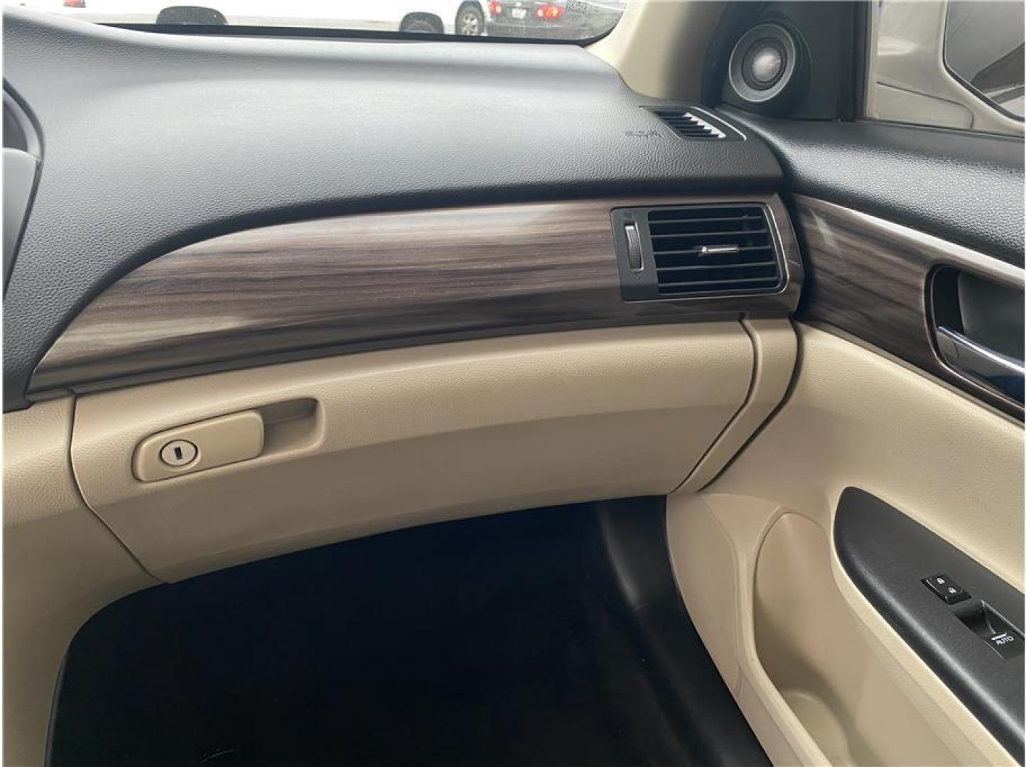 2016 White /No Color Honda Accord (1HGCR3F94GA) with an V6, i-VTEC, 3.5 Liter engine, Auto, 6-Spd w/Sport Mode transmission, located at 607 W Columbia Drive, Kennewick, WA, 99336, (509) 987-1069, 46.216743, -119.126404 - Photo#12