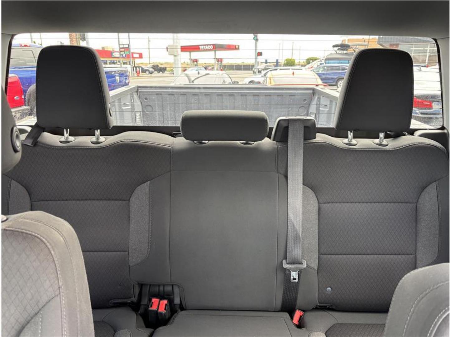 2021 Gray /No Color GMC Sierra 1500 Double Cab (1GTR9CED1MZ) with an V8, EcoTec3, DFM, 5.3 Liter engine, Automatic, 8-Spd w/Overdrive transmission, located at 607 W Columbia Drive, Kennewick, WA, 99336, (509) 987-1069, 46.216743, -119.126404 - Photo#13