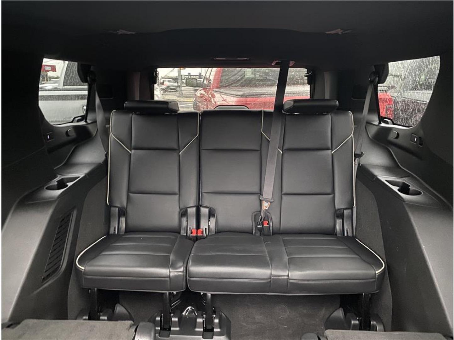 2022 White /No Color Cadillac Escalade (1GYS4FKT9NR) with an 6-Cyl, Turbo Diesel, 3.0 Liter engine, Automatic, 10-Spd w/Overdrive transmission, located at 607 W Columbia Drive, Kennewick, WA, 99336, (509) 987-1069, 46.216743, -119.126404 - Photo#21