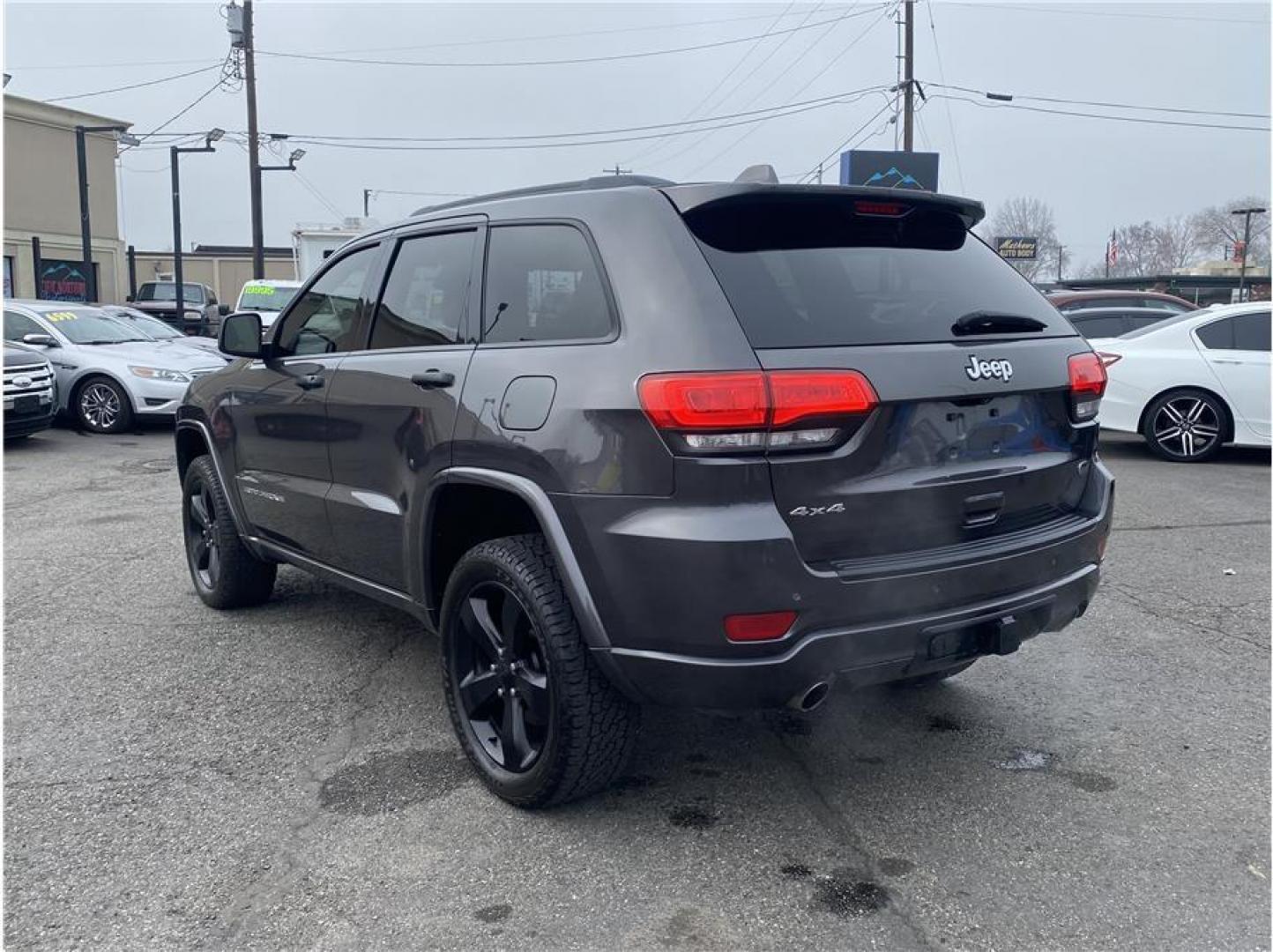 2014 Gray /Black Jeep Grand Cherokee (1C4RJFCG7EC) with an V6, Flex Fuel, 3.6 Liter engine, Automatic, 8-Spd transmission, located at 607 W Columbia Drive, Kennewick, WA, 99336, (509) 987-1069, 46.216743, -119.126404 - Photo#8