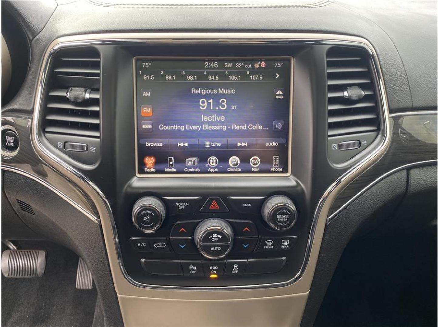 2014 Gray /Black Jeep Grand Cherokee (1C4RJFCG7EC) with an V6, Flex Fuel, 3.6 Liter engine, Automatic, 8-Spd transmission, located at 607 W Columbia Drive, Kennewick, WA, 99336, (509) 987-1069, 46.216743, -119.126404 - Photo#14