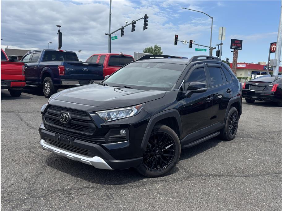 photo of 2021 Toyota RAV4 