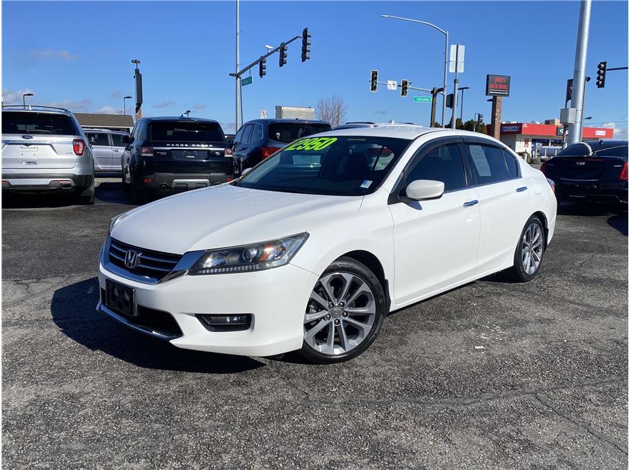 photo of 2015 Honda Accord 