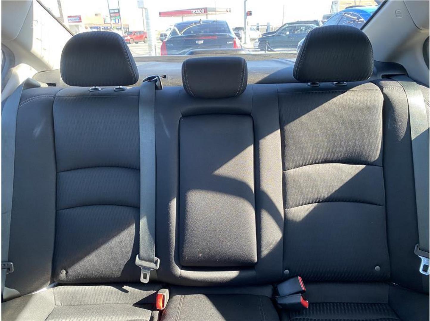 2015 White /No Color Honda Accord (1HGCR2F55FA) with an 4-Cyl, i-VTEC, 2.4 Liter engine, Auto, CVT w/Sport Mode transmission, located at 607 W Columbia Drive, Kennewick, WA, 99336, (509) 987-1069, 46.216743, -119.126404 - Photo#12