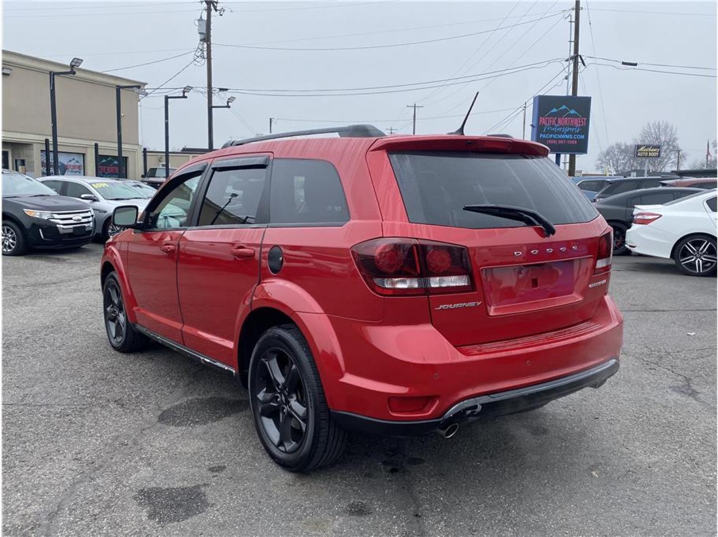 2018 Red /No Color Dodge Journey (3C4PDCGG8JT) with an V6, 3.6 Liter engine, Automatic, 6-Spd w/AutoStick transmission, located at 607 W Columbia Drive, Kennewick, WA, 99336, (509) 987-1069, 46.216743, -119.126404 - Photo#8