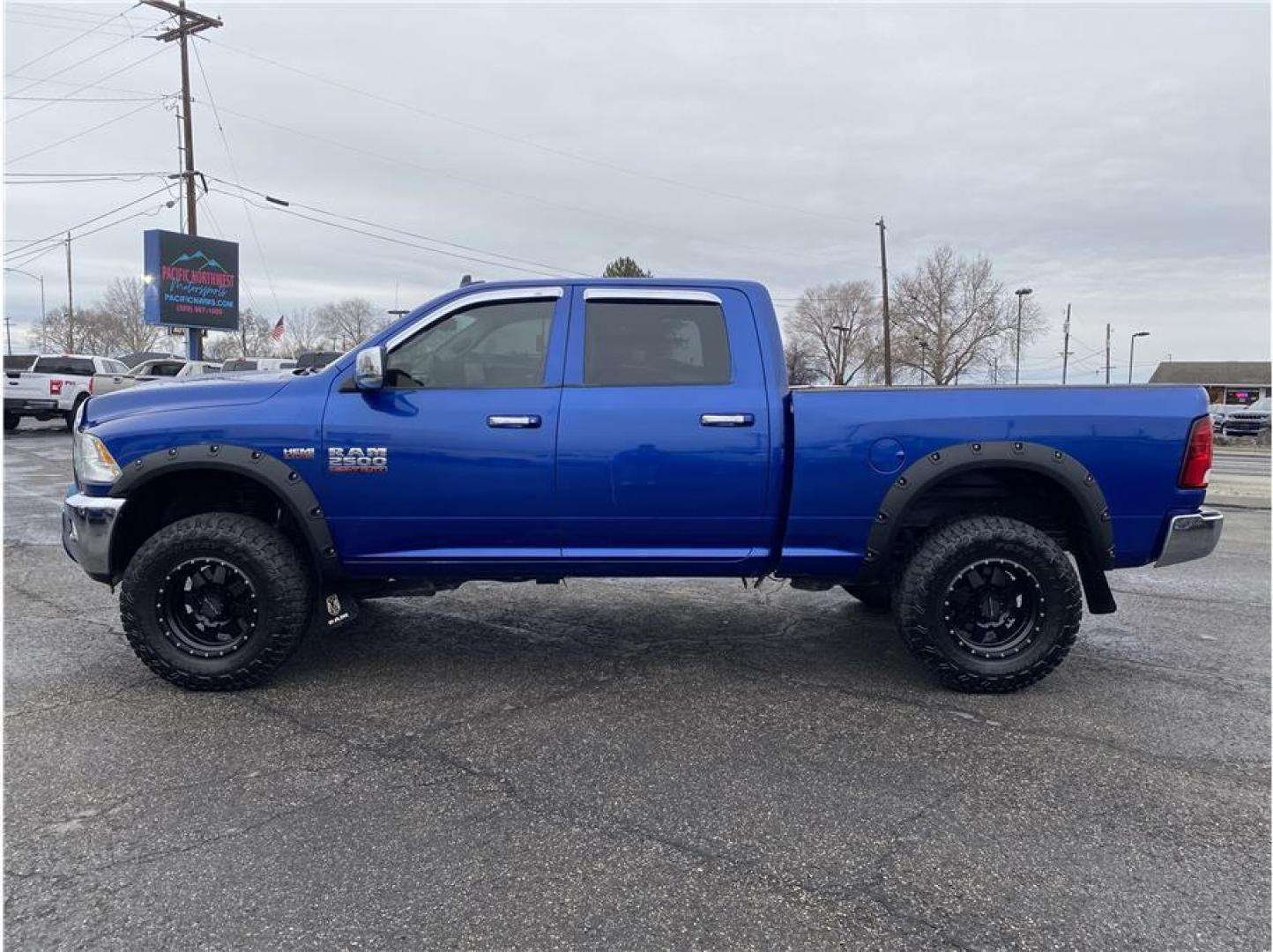 2014 Blue /No Color Ram 2500 Crew Cab (3C6UR5DJ5EG) with an V8, HEMI, 6.4 Liter engine, Automatic, 6-Spd transmission, located at 607 W Columbia Drive, Kennewick, WA, 99336, (509) 987-1069, 46.216743, -119.126404 - Photo#8