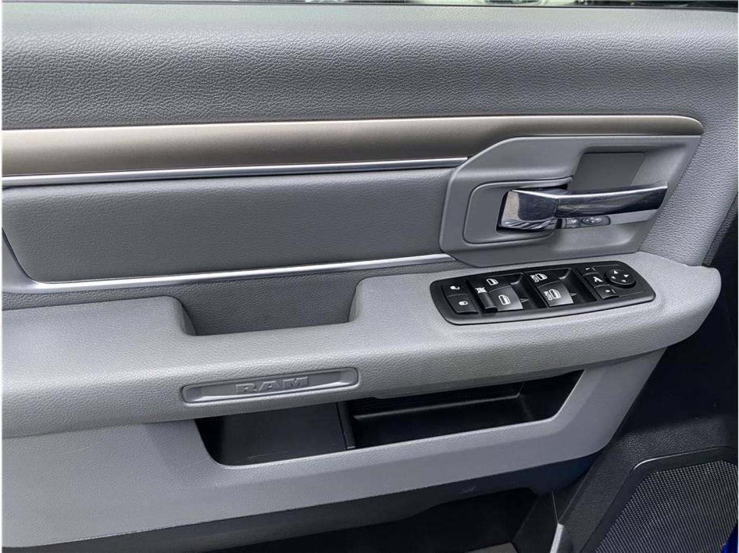 2014 Blue /No Color Ram 2500 Crew Cab (3C6UR5DJ5EG) with an V8, HEMI, 6.4 Liter engine, Automatic, 6-Spd transmission, located at 607 W Columbia Drive, Kennewick, WA, 99336, (509) 987-1069, 46.216743, -119.126404 - Photo#10