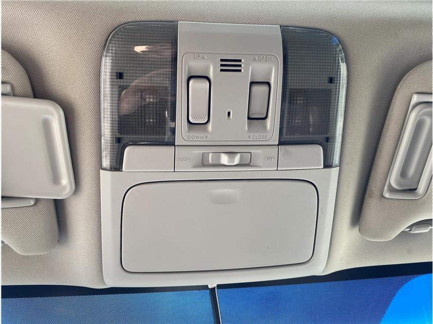 2014 Gray /No Color Subaru Outback (4S4BRBLC0E3) with an 4-Cyl, PZEV, 2.5 Liter engine, Automatic, CVT w/Manual Mode transmission, located at 607 W Columbia Drive, Kennewick, WA, 99336, (509) 987-1069, 46.216743, -119.126404 - Photo#17