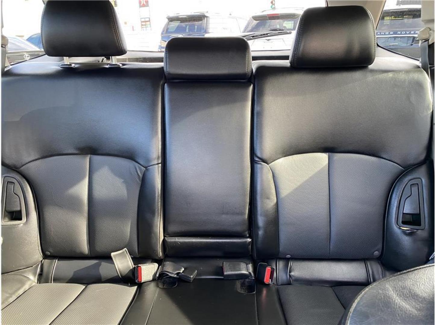 2014 Gray /No Color Subaru Outback (4S4BRBLC0E3) with an 4-Cyl, PZEV, 2.5 Liter engine, Automatic, CVT w/Manual Mode transmission, located at 607 W Columbia Drive, Kennewick, WA, 99336, (509) 987-1069, 46.216743, -119.126404 - Photo#18