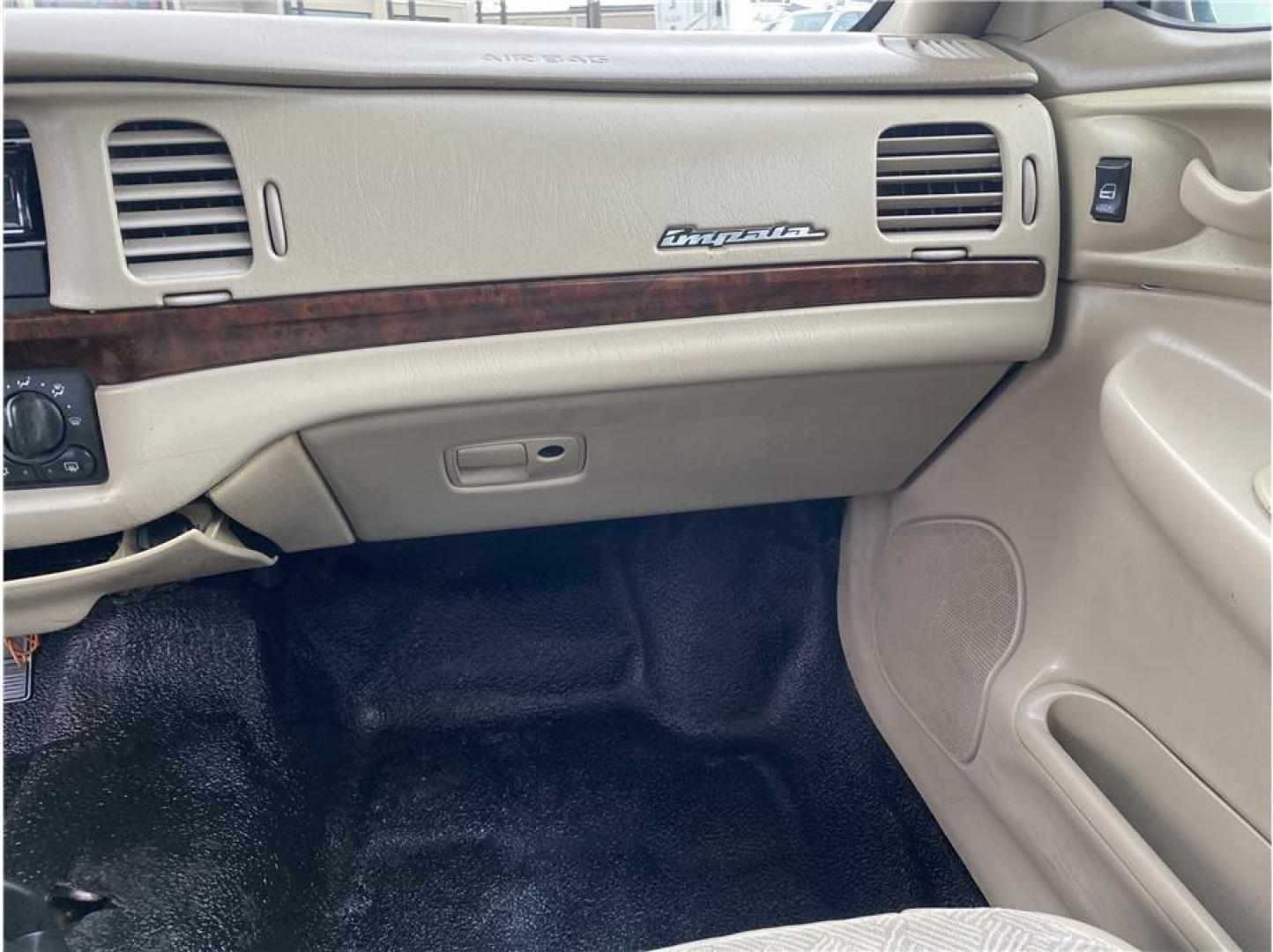 2005 Tan /No Color Chevrolet Impala (2G1WF55K959) with an V6, 3.8 Liter engine, Automatic transmission, located at 607 W Columbia Drive, Kennewick, WA, 99336, (509) 987-1069, 46.216743, -119.126404 - Photo#13