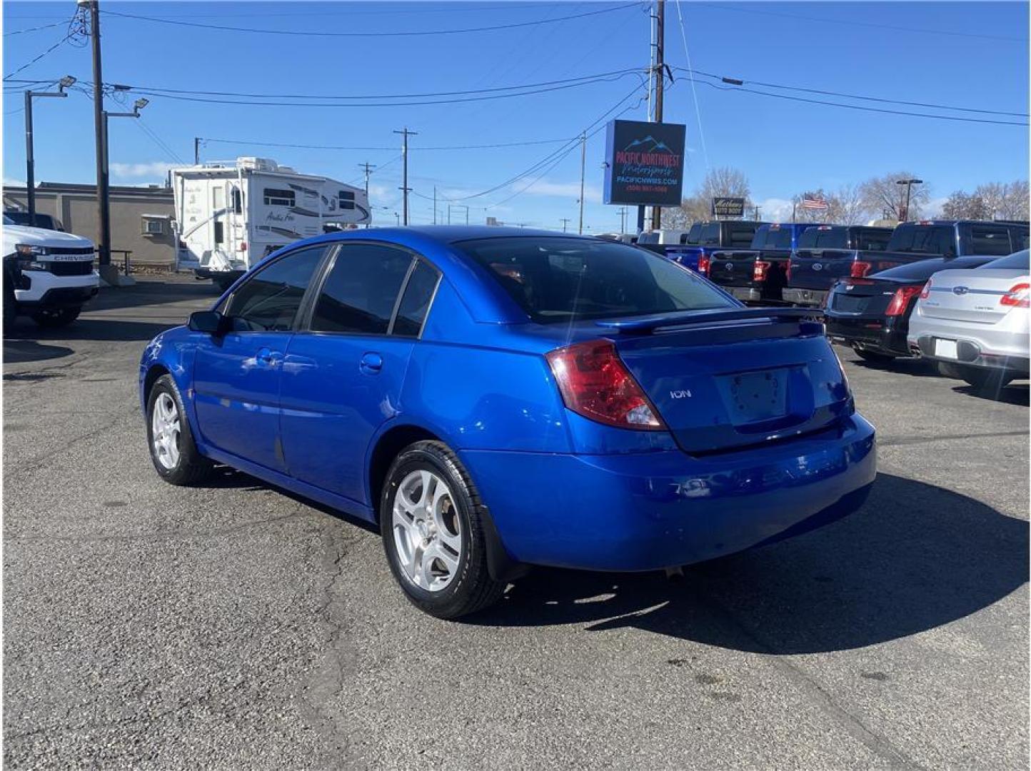 2004 Blue /No Color Saturn Ion (1G8AZ52F74Z) with an 4-Cyl, 2.2 Liter engine, Manual, 5-Spd transmission, located at 607 W Columbia Drive, Kennewick, WA, 99336, (509) 987-1069, 46.216743, -119.126404 - Photo#6