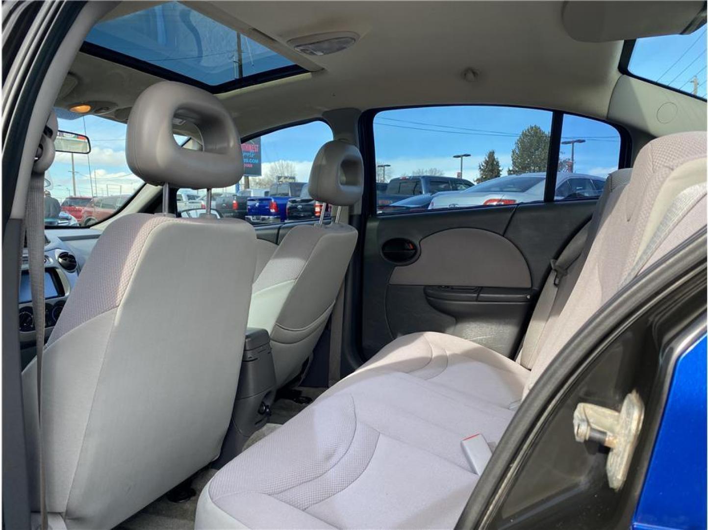 2004 Blue /No Color Saturn Ion (1G8AZ52F74Z) with an 4-Cyl, 2.2 Liter engine, Manual, 5-Spd transmission, located at 607 W Columbia Drive, Kennewick, WA, 99336, (509) 987-1069, 46.216743, -119.126404 - Photo#16