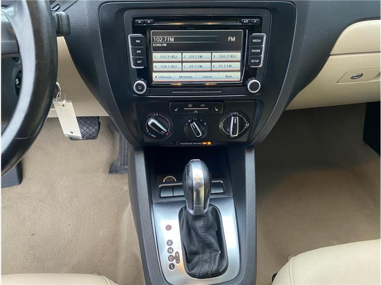 2012 Black /No Color Volkswagen Jetta (3VWDX7AJ5CM) with an 5-Cyl, PZEV, 2.5 Liter engine, Auto 6-Spd w/Tptrnc and Spt transmission, located at 607 W Columbia Drive, Kennewick, WA, 99336, (509) 987-1069, 46.216743, -119.126404 - Photo#12