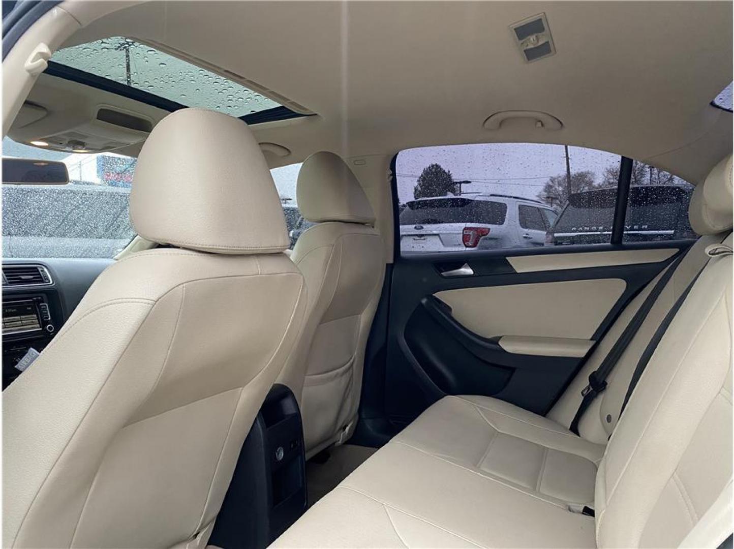 2012 Black /No Color Volkswagen Jetta (3VWDX7AJ5CM) with an 5-Cyl, PZEV, 2.5 Liter engine, Auto 6-Spd w/Tptrnc and Spt transmission, located at 607 W Columbia Drive, Kennewick, WA, 99336, (509) 987-1069, 46.216743, -119.126404 - Photo#16