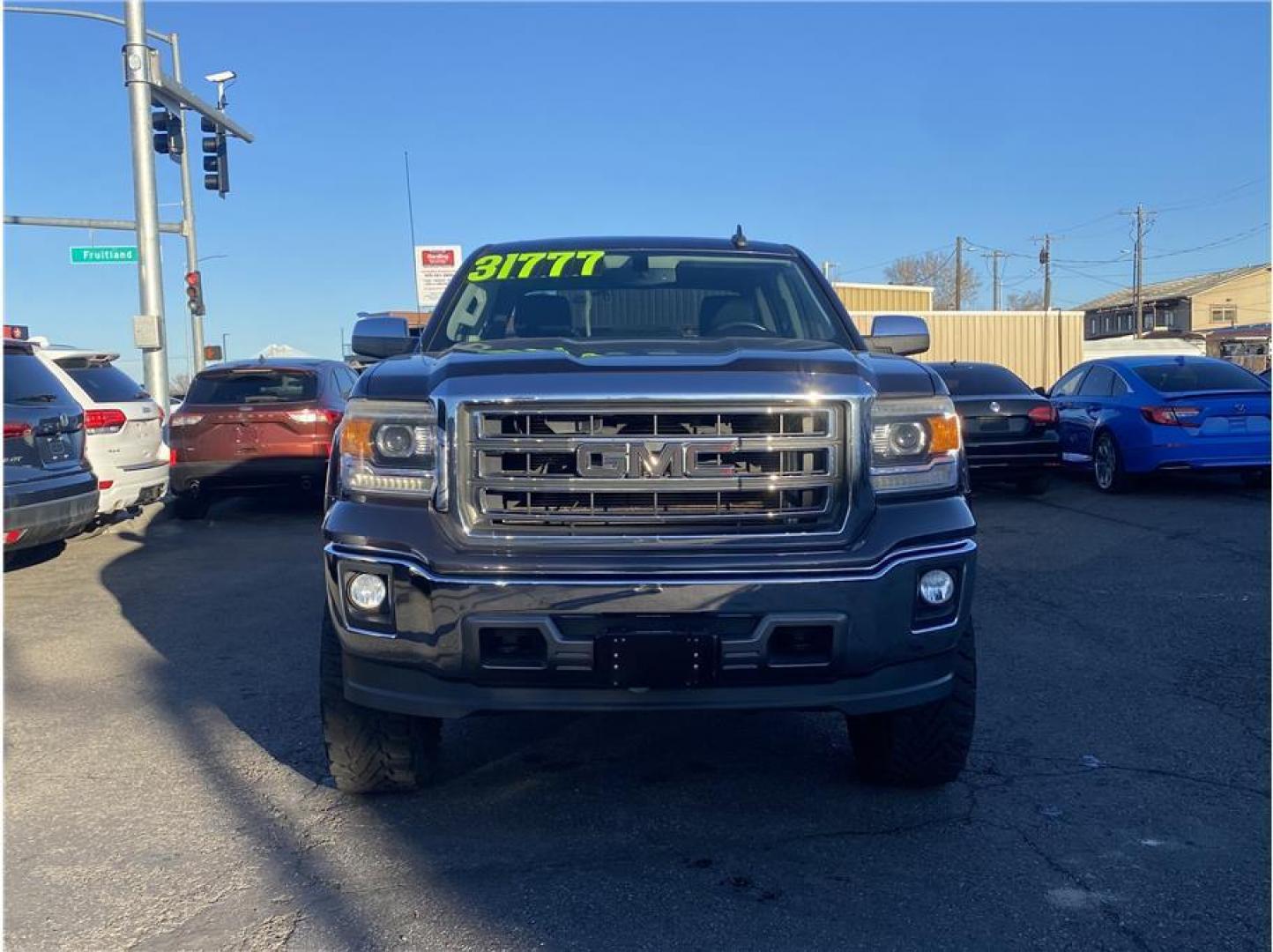 2015 Gray /No Color GMC Sierra 1500 Crew Cab (3GTU2VEC4FG) with an V8, EcoTec3, 5.3 Liter engine, Auto, 6-Spd HD Overdrive transmission, located at 607 W Columbia Drive, Kennewick, WA, 99336, (509) 987-1069, 46.216743, -119.126404 - Photo#1