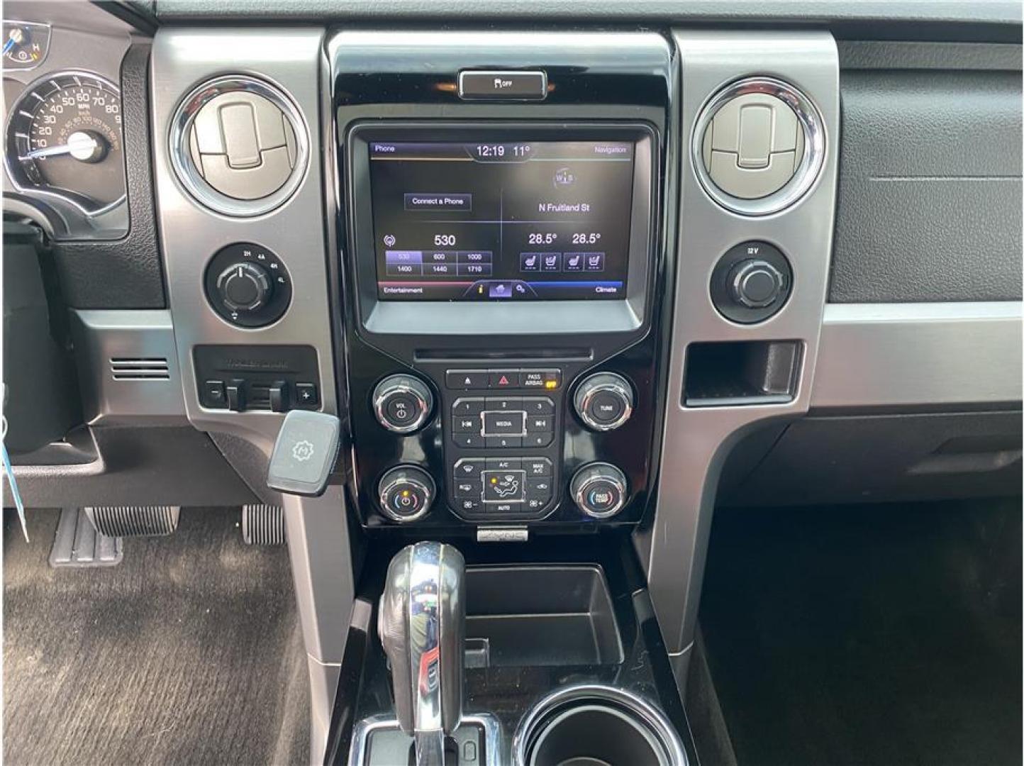 2013 White /No Color Ford F150 SuperCrew Cab (1FTFW1ET0DF) with an V6, EcoBoost, Twin Turbo, 3.5 Liter engine, Automatic, 6-Spd transmission, located at 607 W Columbia Drive, Kennewick, WA, 99336, (509) 987-1069, 46.216743, -119.126404 - Photo#13