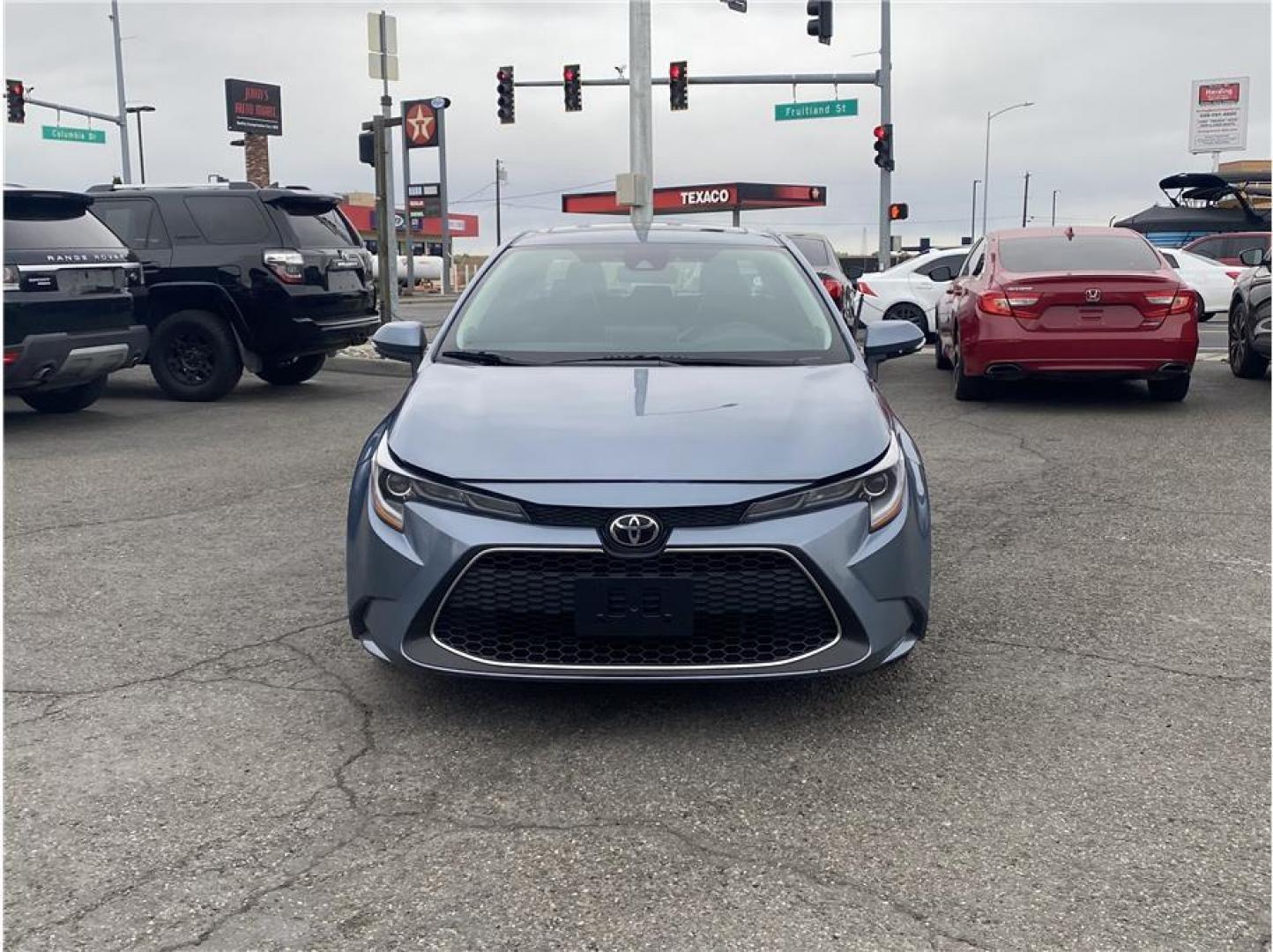 2020 Silver /No Color Toyota Corolla (5YFFPRAE3LP) with an 4-Cyl, 1.8 Liter engine, Automatic, CVTi-S transmission, located at 607 W Columbia Drive, Kennewick, WA, 99336, (509) 987-1069, 46.216743, -119.126404 - Photo#1