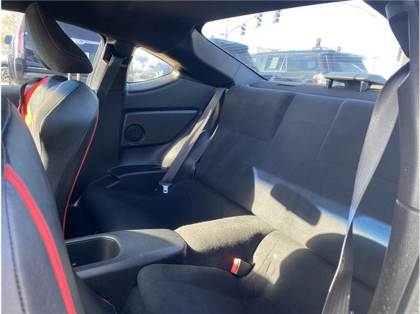 2013 Black /No Color Scion FR-S Base (JF1ZNAA17D2) with an 4-Cyl, 2.0 Liter engine, Automatic, 6-Spd transmission, located at 607 W Columbia Drive, Kennewick, WA, 99336, (509) 987-1069, 46.216743, -119.126404 - The 2013 Scion FR-S delivers an engaging driving experience with precision handling, rear-wheel drive performance, and a lightweight sport coupe design. Powered by a 2.0L BOXER engine producing 200 horsepower, the FR-S is engineered for balance and responsiveness, making it a favorite among driving - Photo#15
