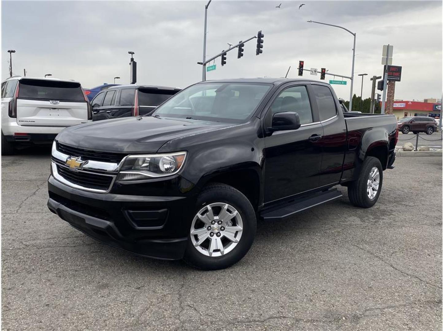 2016 Black /No Color Chevrolet Colorado Extended Cab WT (1GCHSCEA9G1) with an 4-Cyl, VVT, 2.5 Liter engine, Automatic, 6-Spd transmission, located at 607 W Columbia Drive, Kennewick, WA, 99336, (509) 987-1069, 46.216743, -119.126404 - The 2016 Chevrolet Colorado WT offers dependable performance, practical capability, and everyday efficiency in a midsize pickup truck. Powered by a reliable 2.5L 4-cylinder engine, this Colorado delivers a smooth driving experience while achieving an EPA-estimated 20 MPG city and 27 MPG highway, mak - Photo#0