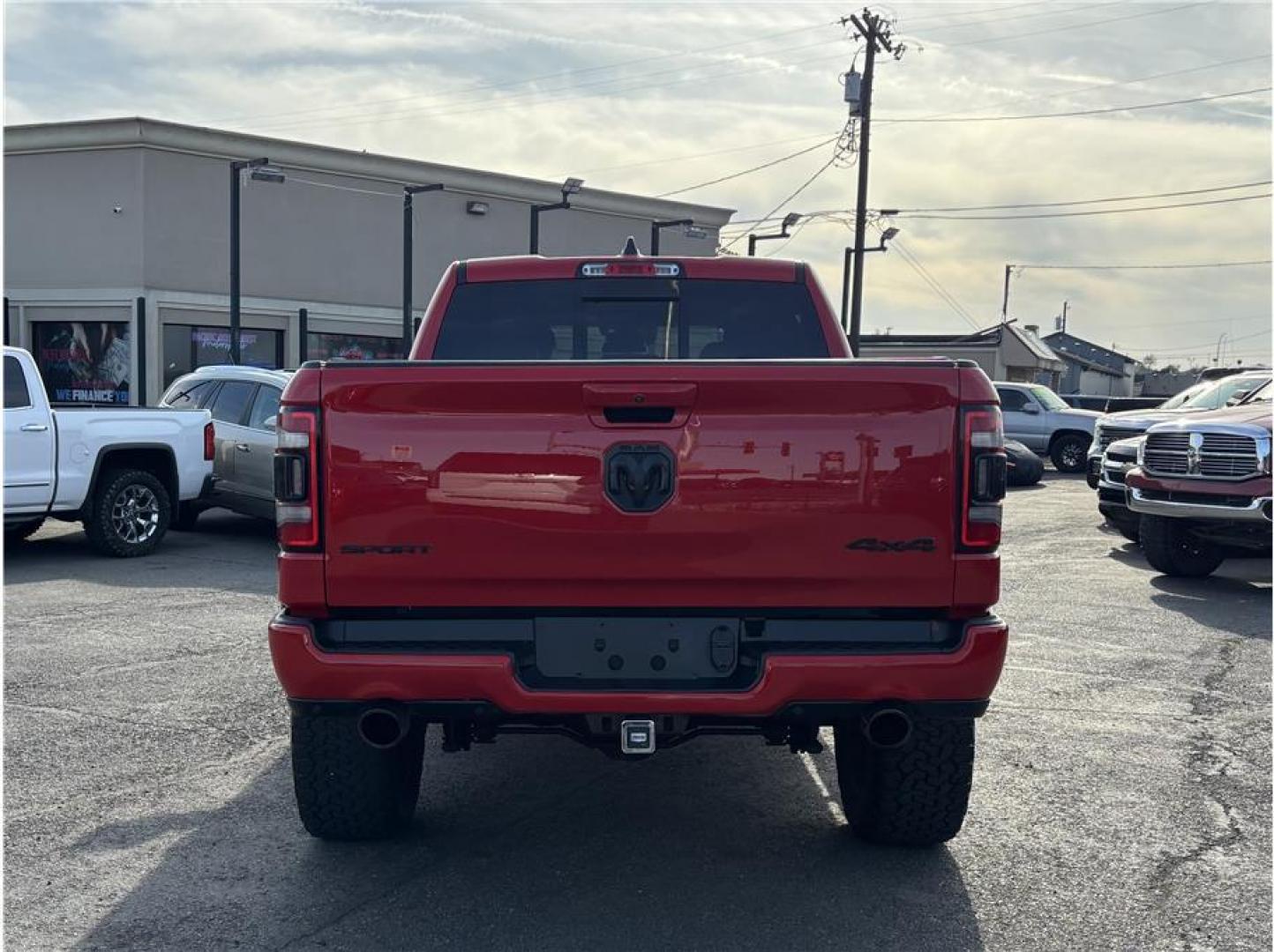 2019 Red /No Color Ram 1500 Crew Cab Rebel (1C6SRFLT1KN) with an V8, HEMI, eTorque, 5.7 Liter engine, Automatic, 8-Spd transmission, located at 607 W Columbia Drive, Kennewick, WA, 99336, (509) 987-1069, 46.216743, -119.126404 - The 2019 Ram 1500 Rebel Crew Cab delivers a powerful combination of off-road capability, bold styling, and full-size truck performance. Equipped with a proven 5.7L HEMI V8 engine producing strong horsepower and torque, this Rebel offers impressive towing capability of up to approximately 11,300 poun - Photo#5
