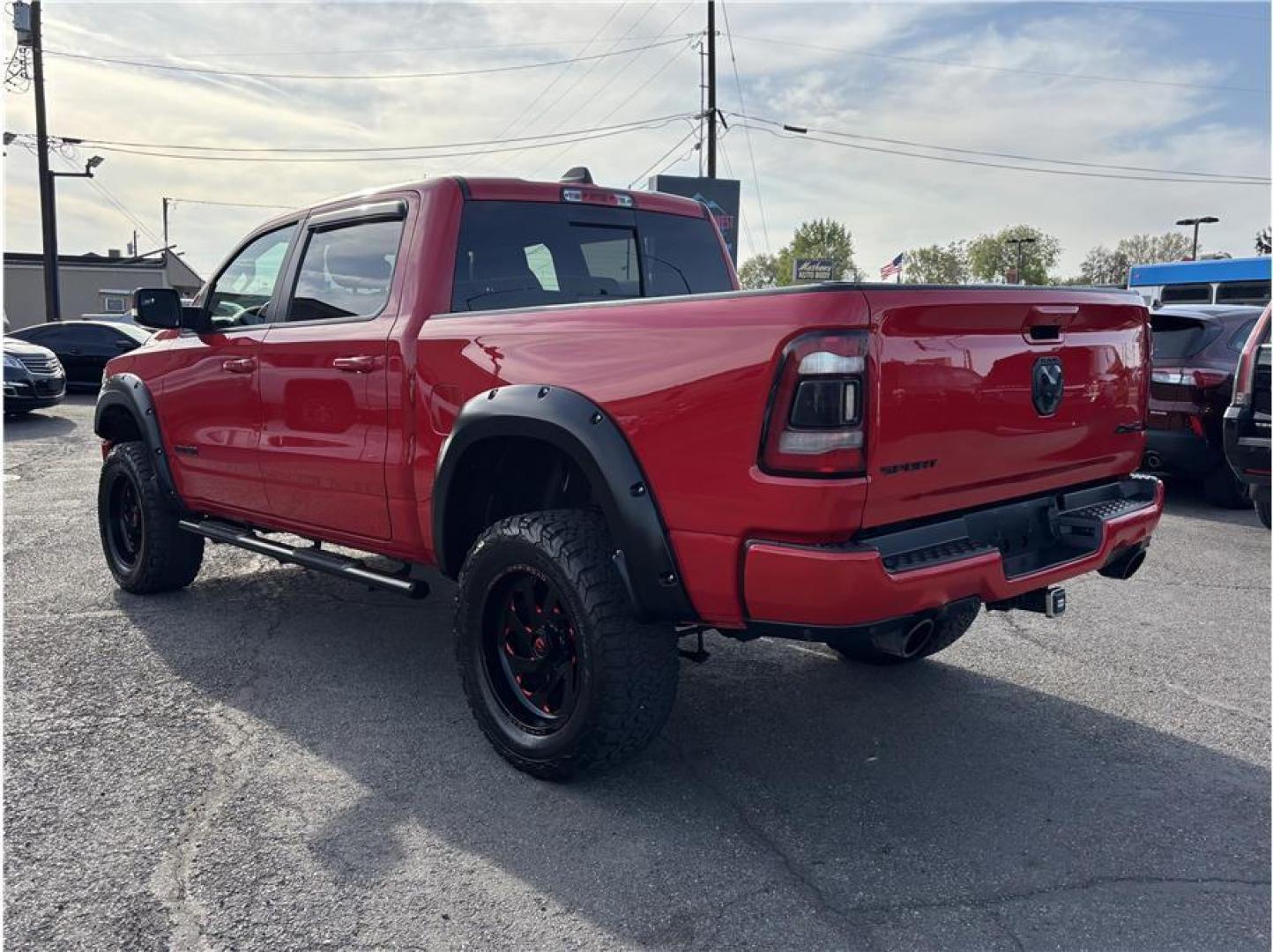 2019 Red /No Color Ram 1500 Crew Cab Rebel (1C6SRFLT1KN) with an V8, HEMI, eTorque, 5.7 Liter engine, Automatic, 8-Spd transmission, located at 607 W Columbia Drive, Kennewick, WA, 99336, (509) 987-1069, 46.216743, -119.126404 - The 2019 Ram 1500 Rebel Crew Cab delivers a powerful combination of off-road capability, bold styling, and full-size truck performance. Equipped with a proven 5.7L HEMI V8 engine producing strong horsepower and torque, this Rebel offers impressive towing capability of up to approximately 11,300 poun - Photo#6