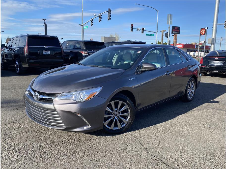 photo of 2015 Toyota Camry 