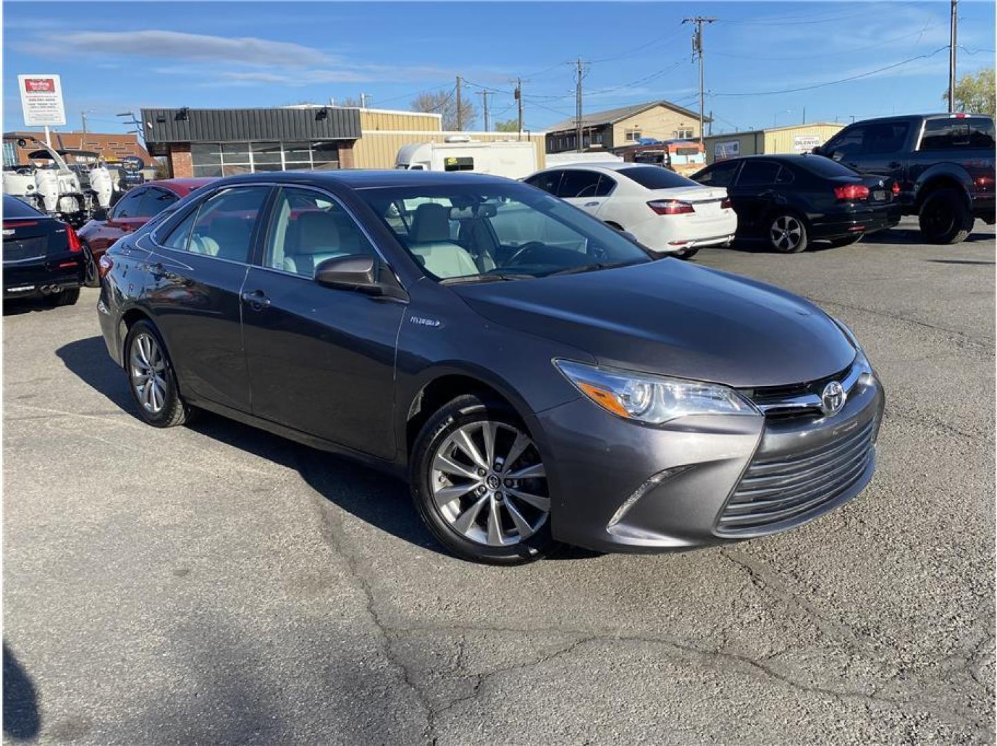 2015 Gray /No Color Toyota Camry (4T1BD1FK4FU) with an 4-Cyl, Hybrid, 2.5 Liter engine, Automatic, CVT transmission, located at 607 W Columbia Drive, Kennewick, WA, 99336, (509) 987-1069, 46.216743, -119.126404 - Photo#2